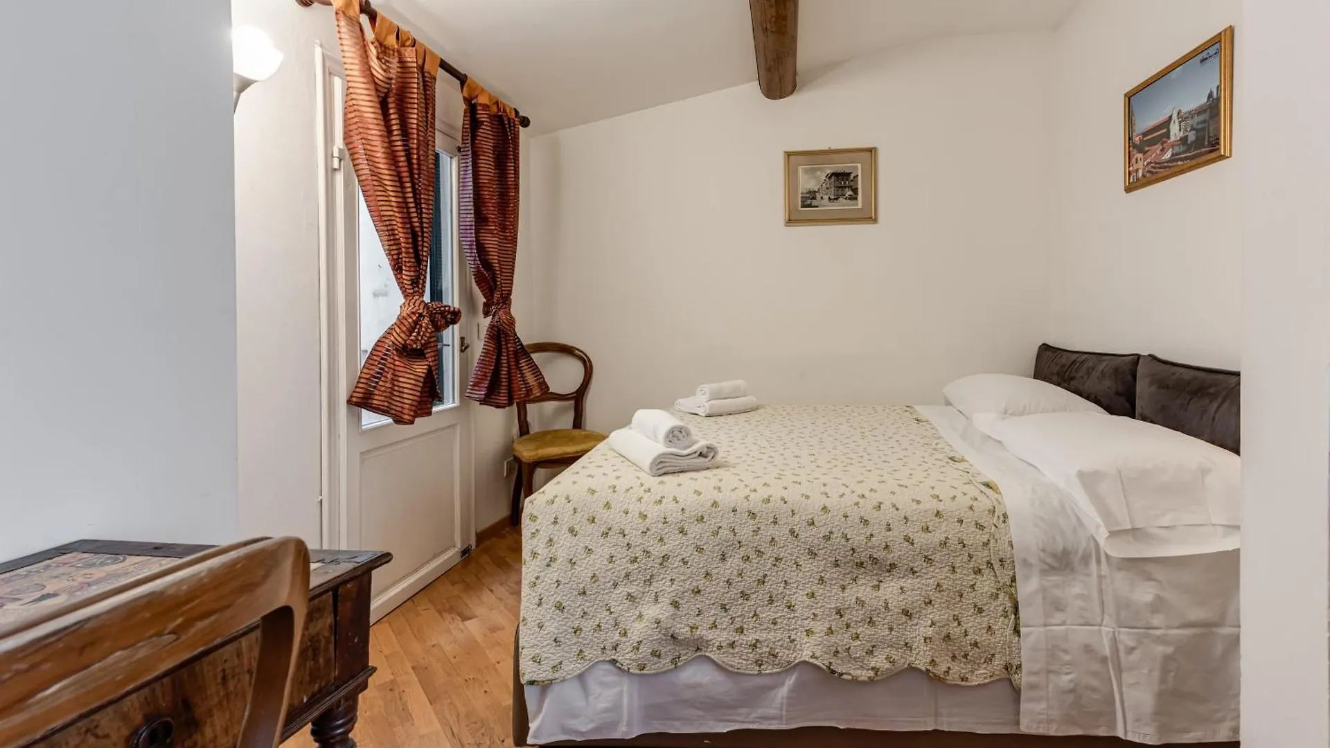 Apartment Appartamento Leonardo Florence Italy