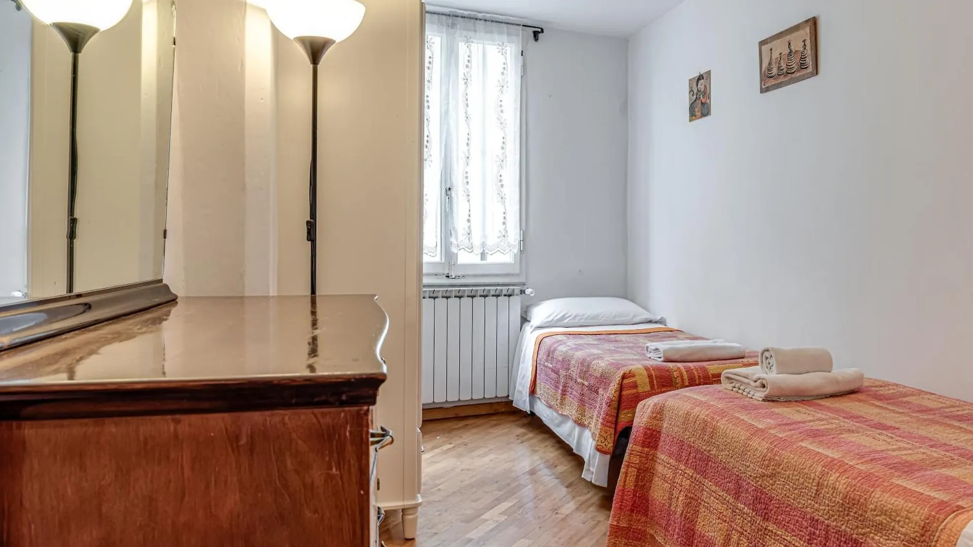 Apartment Appartamento Leonardo Florence Italy